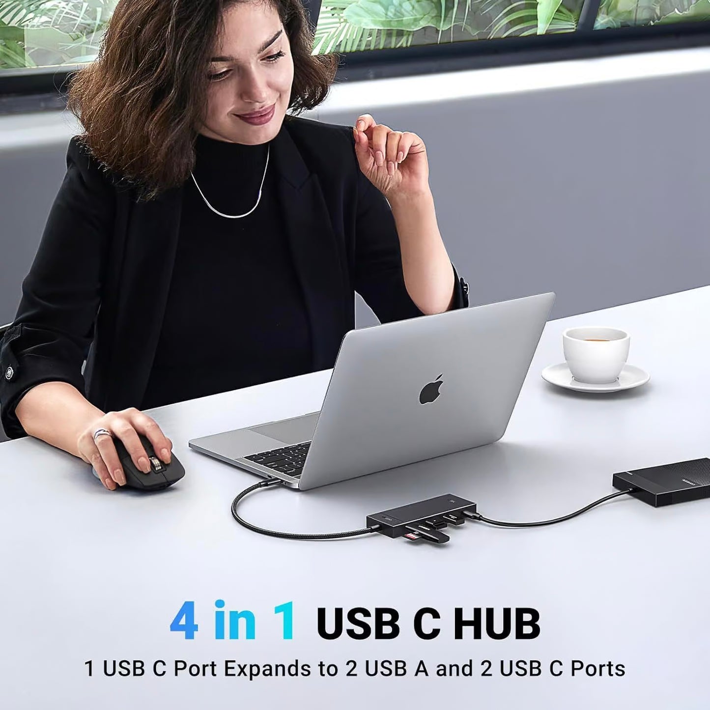 UGREEN CM416 USB-C Hub, 2 x USB-A 3.1 - 2 x USB-C, 0.25m, Black